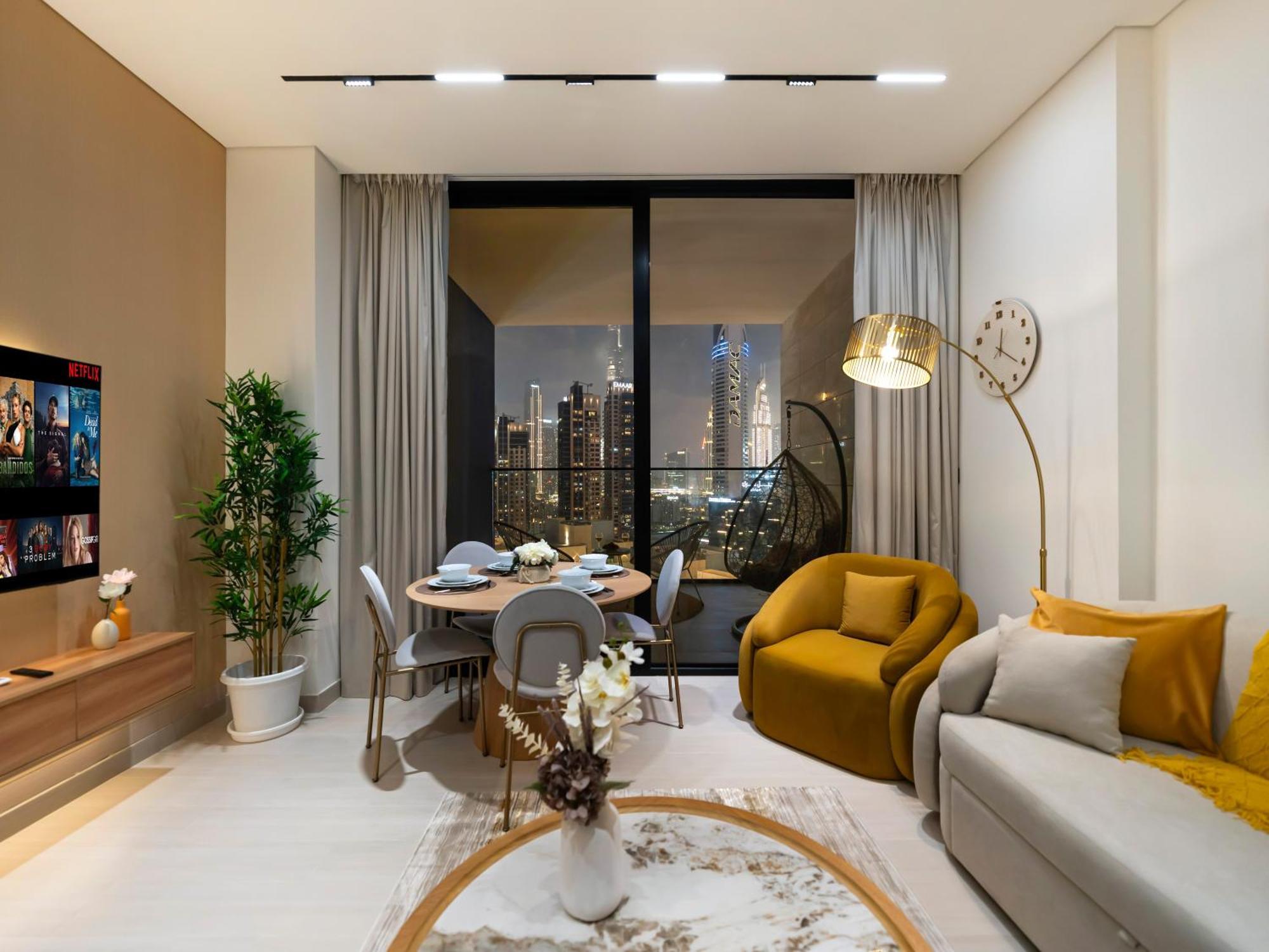 Premium Burj Khalifa View & Private Jacuzzi